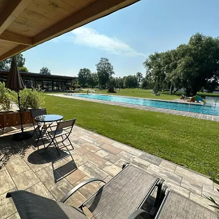 Resort & Organic - Nove Celorocni Bazen Ceske Budejovice